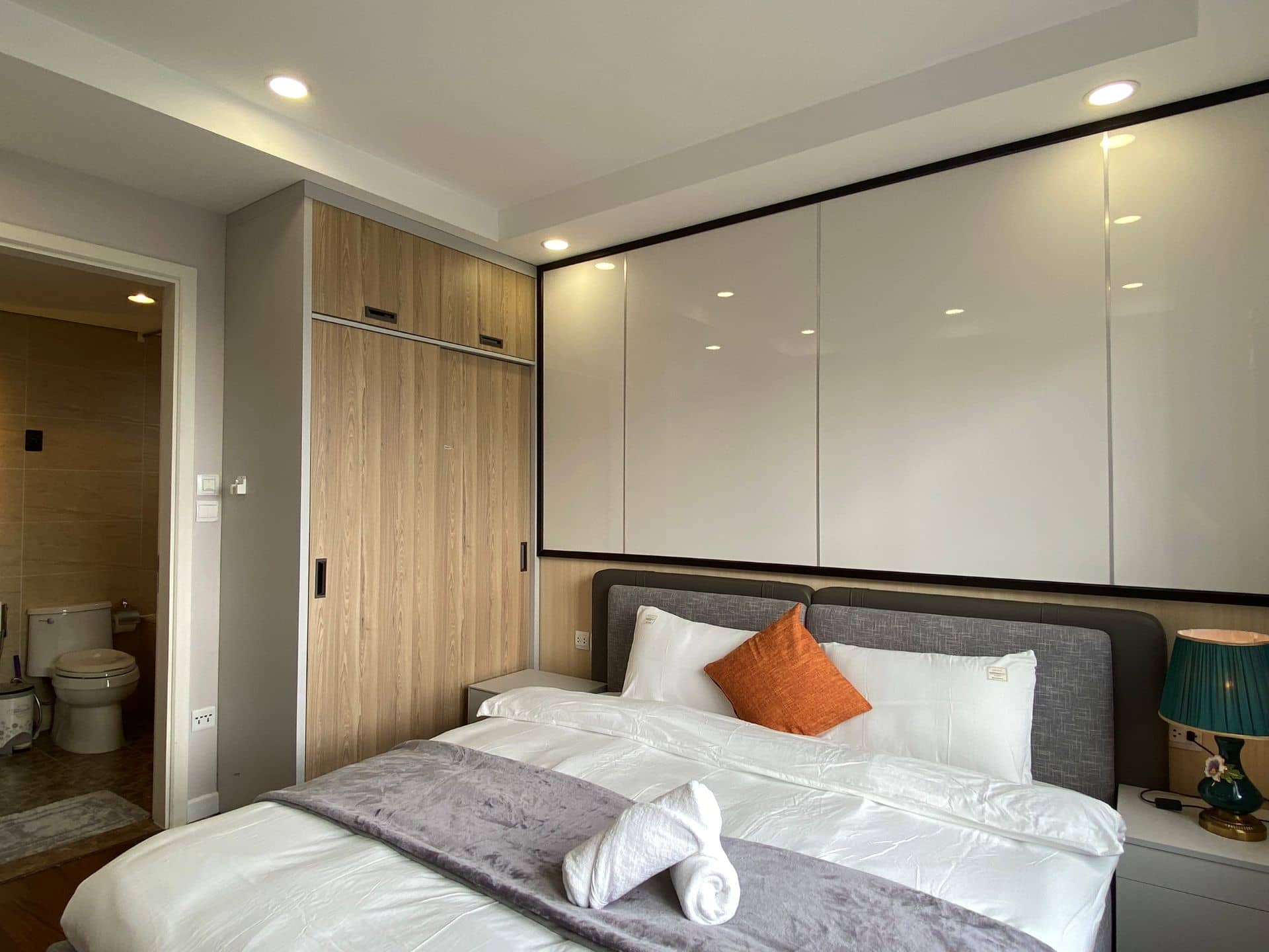 Homestay 3 Phòng Ngủ Vinhomes D'capitale Trần Duy Hưng